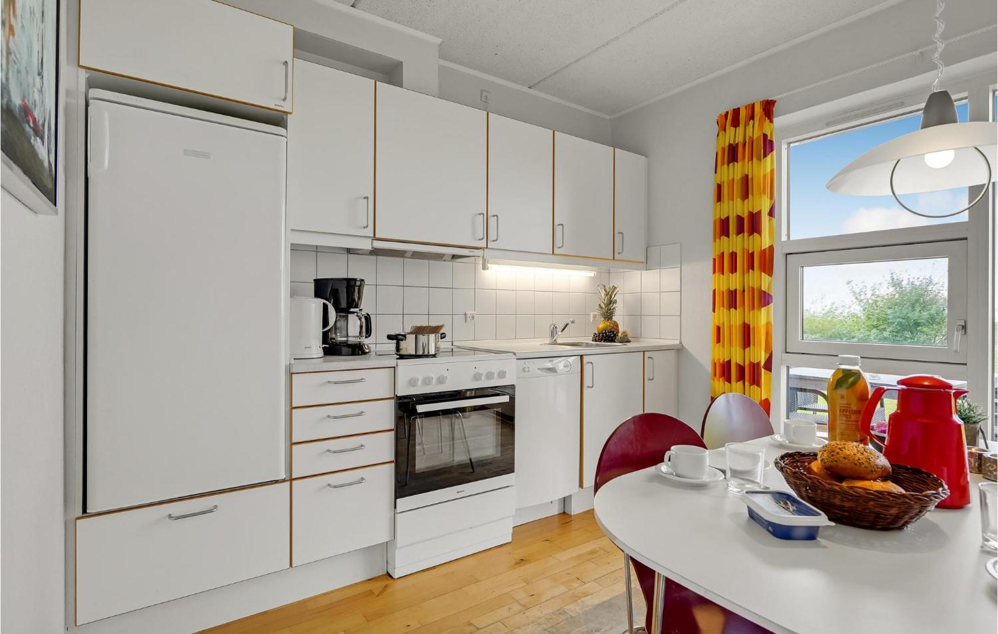 2 Bedroom Stunning Home In Højer Εξωτερικό φωτογραφία